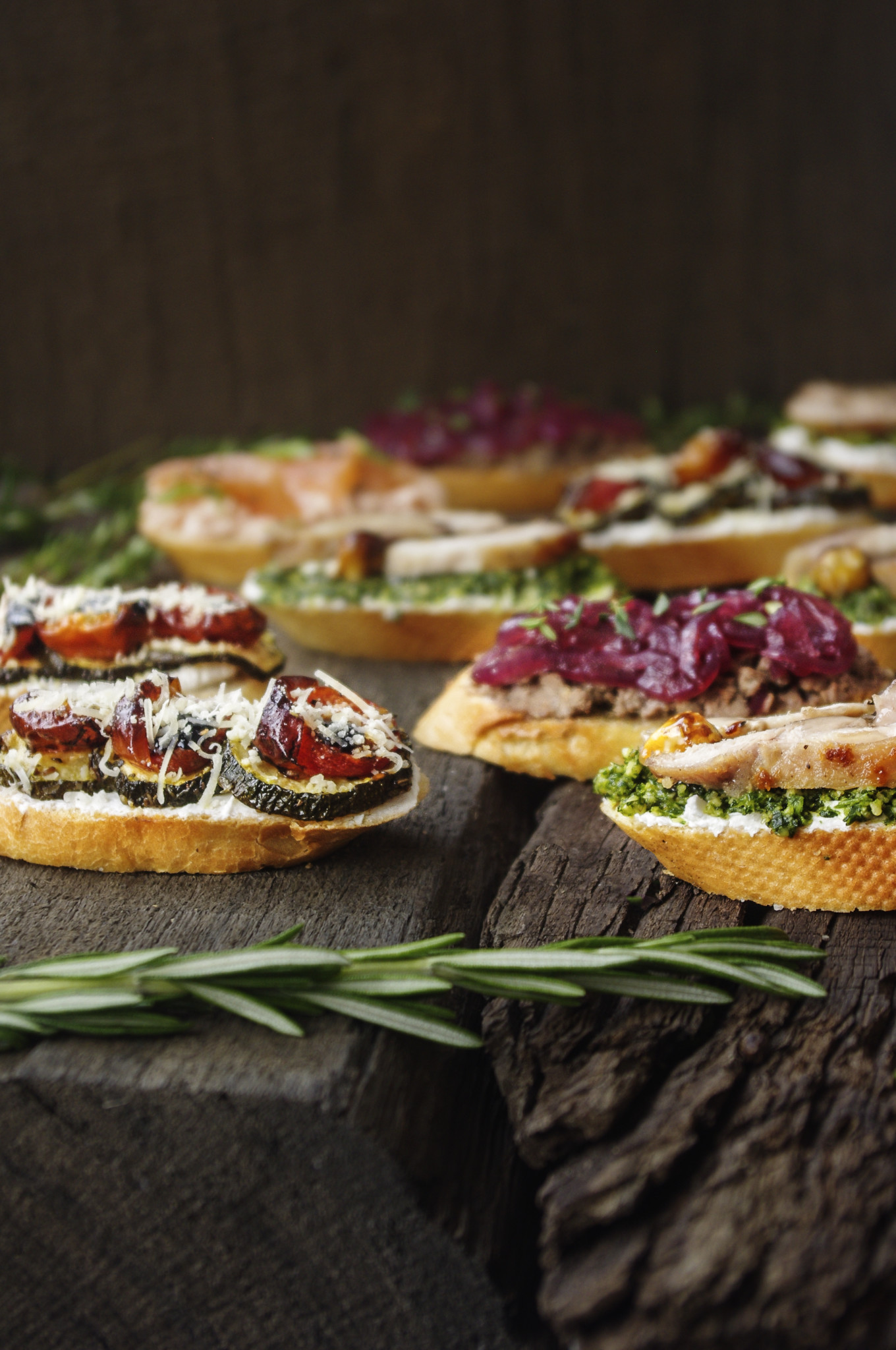 Spoon Moon Bruschetta thumbnail 3